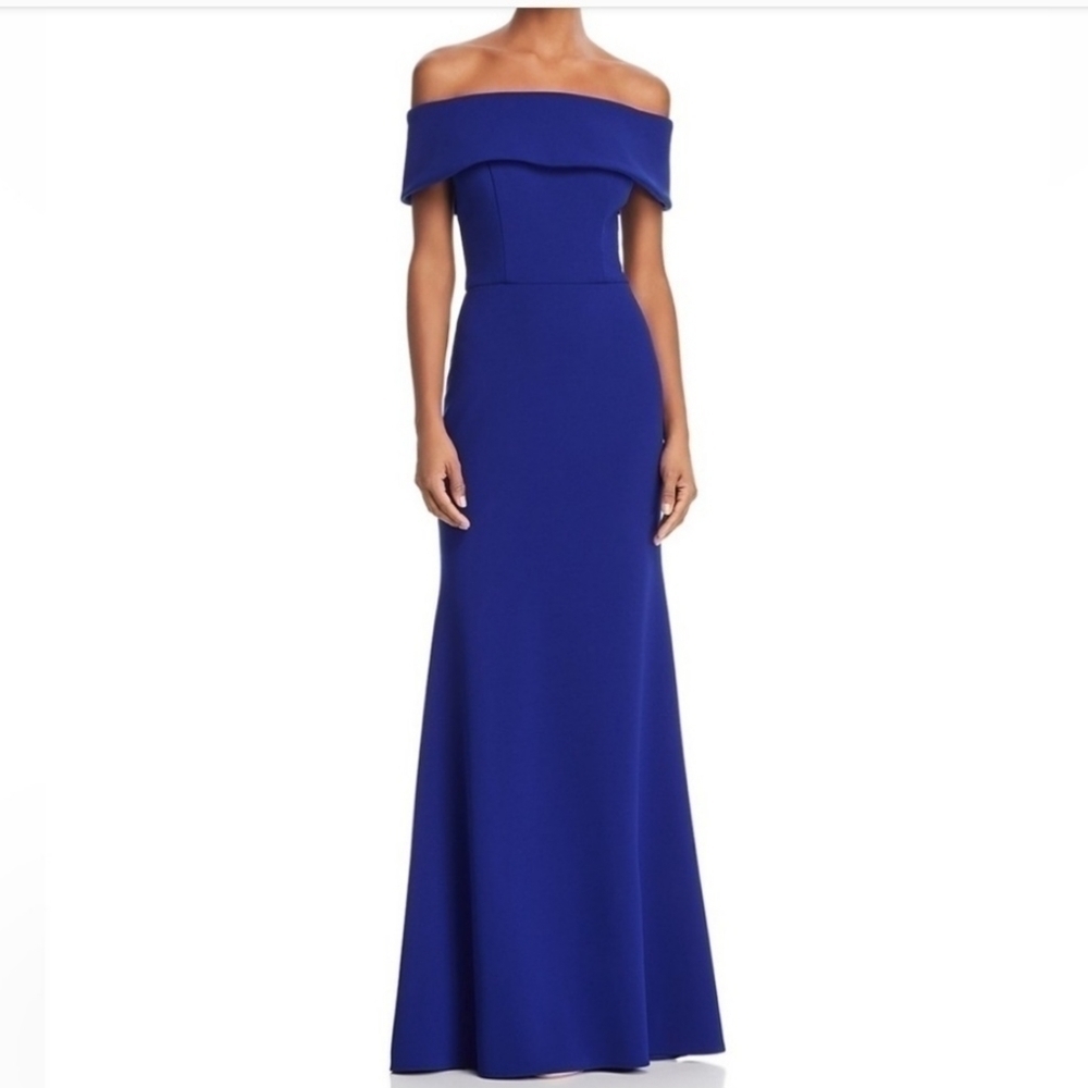 AQUA Off The Shoulder Scuba Crepe Gown Size 6